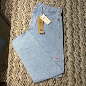 Levi’s Wedgie Fit Size 32!